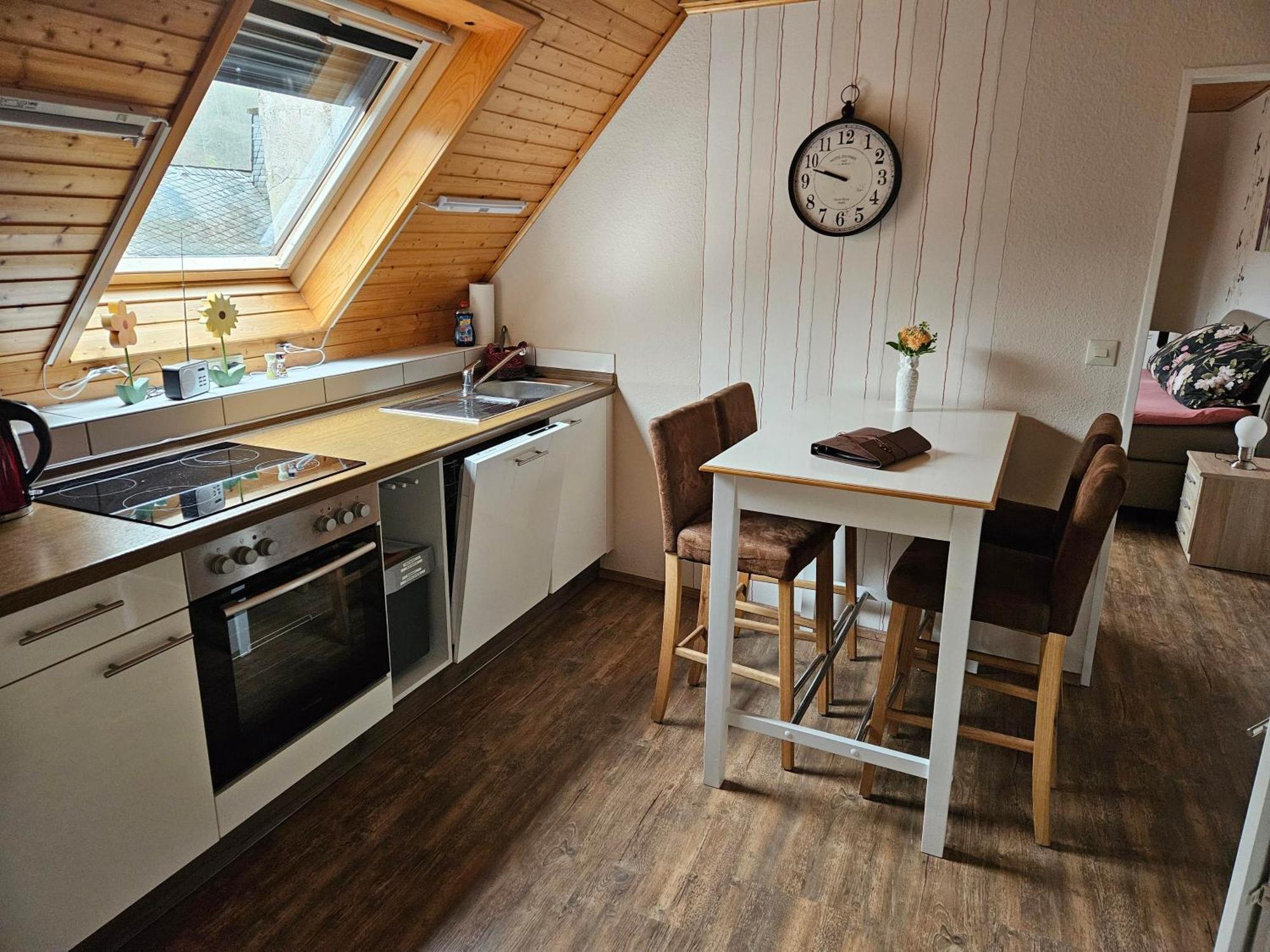 Mathildas Ferienwohnung Hatzenport Exterior foto
